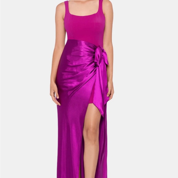 NWT Betsy and Adam Fuchsia gown from Lord and Taylor. - Picture 2 of 3